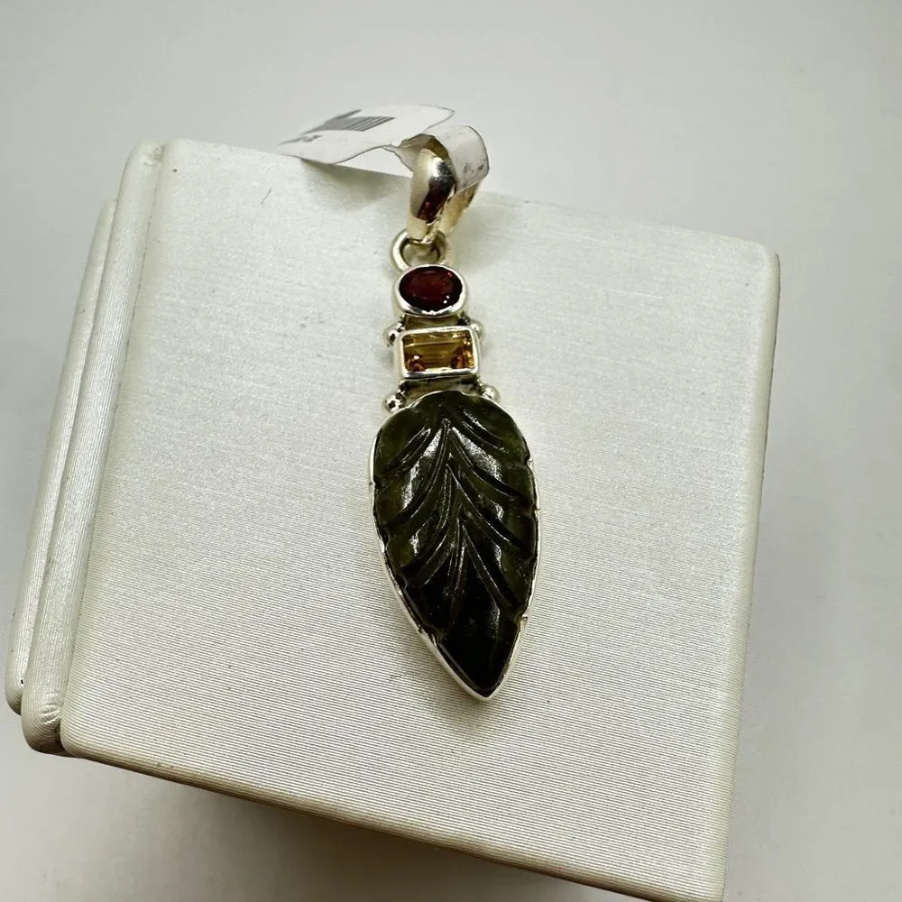 NWT Carved Vesuvianite leaf, faceted garnet/ citrine pendant in sterling silver!